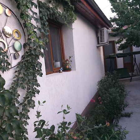 Casa Calin Villa Тулча Екстериор снимка
